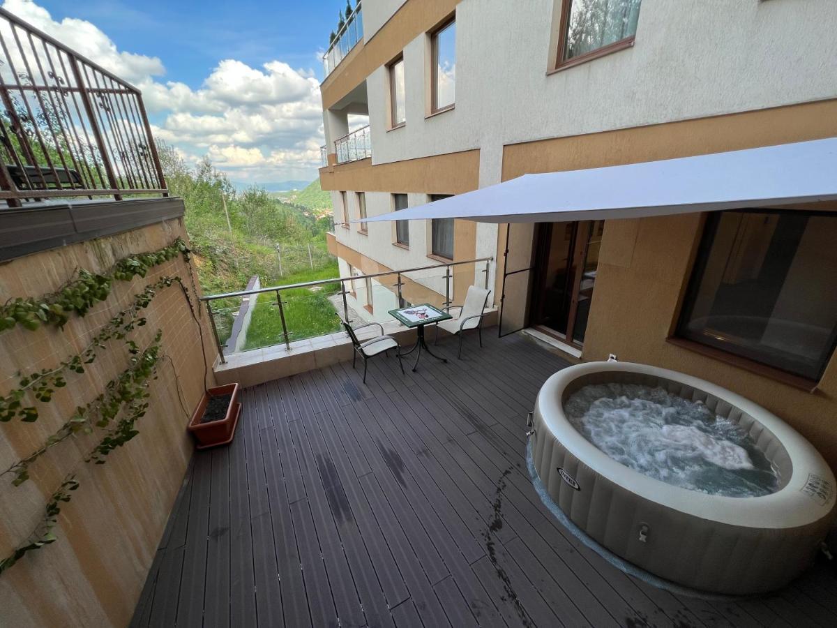 Coroni Studio With Jacuzzi Braşov Dış mekan fotoğraf